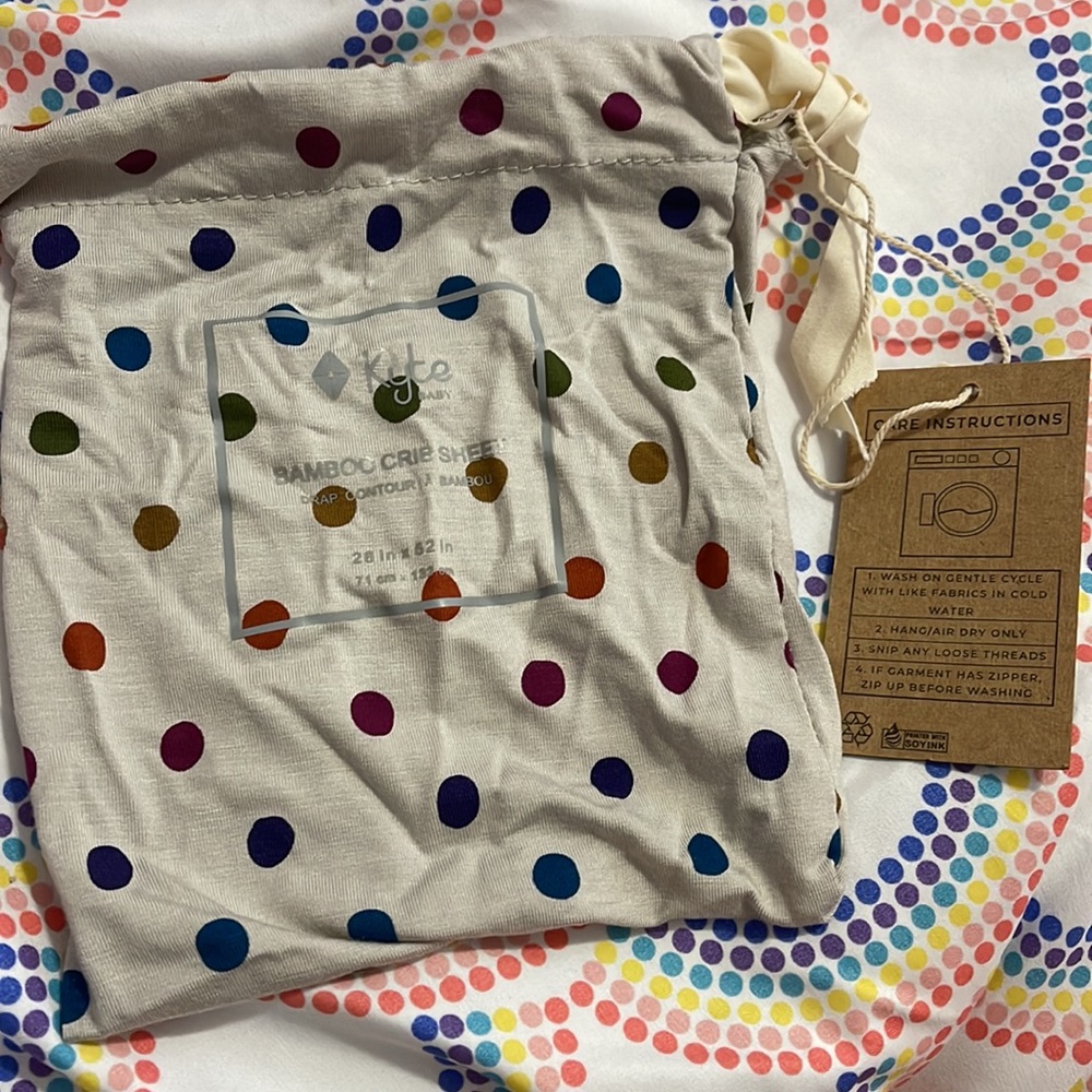 EUC Kyte Baby Crib Sheet